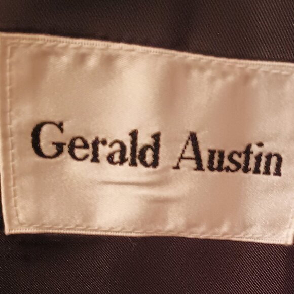 Gerald Austin Men 2 Piece Dark Grey Suit - Picture 9 of 16